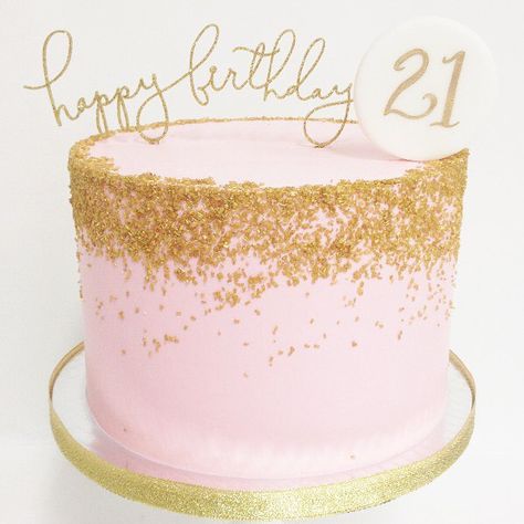 Sparkle + Gold + Pink...the perfect 21st birthday cake! Topper by @littlecatdesignco, cake by @lirabren5  You can learn how to do this sugar effect on our @sugarschoolhouse tutorial by @francesmencias Birthday Cake For Women Simple, 21st Birthday Cake Toppers, Birthday Cake Roses, 19th Birthday Cakes, 22nd Birthday Cakes, Pink And Gold Birthday, 17 Birthday Cake, 25th Birthday Cakes, Gold Birthday Cake