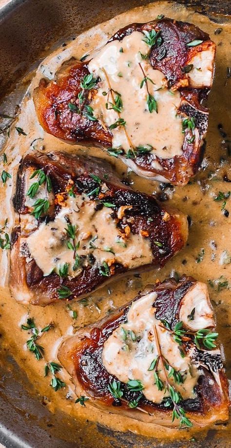 Lamb Steak Recipes, Lamb Chops Pan Seared, Thyme Sauce, Lamb Steaks, Lamb Chop Recipes, Lamb Chop, Lamb Dishes, Chops Recipe, Lamb Recipes