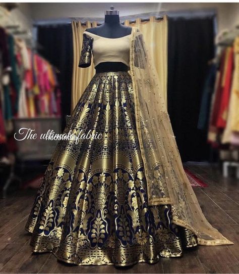 Brocade Lehenga, Indian Outfits Lehenga, Lehnga Dress, Lehenga Blouse Designs, Designer Bridal Lehenga, Indian Gowns Dresses, Indian Lehenga, Indian Gowns, Indian Wedding Outfits