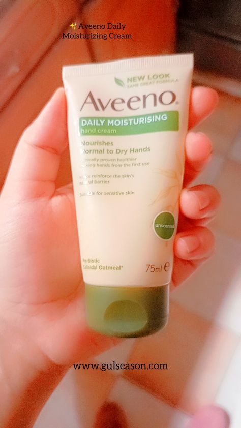 aveeno daily moisturizer Aveeno Skin Care, Skincare Aveeno, Aveeno Hand Cream, Aveeno Moisturizer, Aveeno Body Lotion, Aveeno Lotion, Hand Creams, Moisturizing Cream, Daily Moisturizer