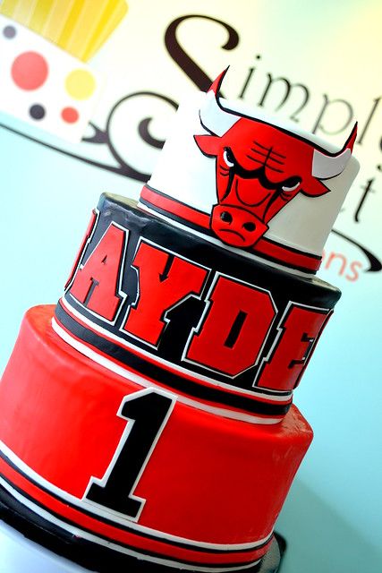 Bulls Cake, Michael Jordan Cake, Chicago Bulls Cake, Michael Jordan Birthday, Jordan Cake, Basketball Birthday Cake, Jordan Baby Shower, 10 Birthday Cake, Basketball Birthday Parties