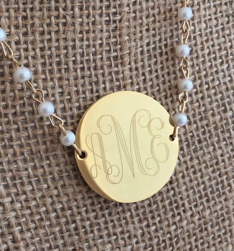 Gold And Pearl Necklace, Rosary Chain Necklace, Monogram Pendant, Etsy Bridesmaid Gifts, Personalized Bridesmaid Gifts, Rosary Chain, Bridesmaids Personalized, Trendy Necklaces, Monogram Styles