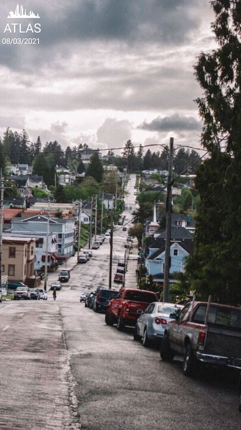 East Coast Small Towns, Pacific Northwest Small Town, Small Towns In Oregon, Oregon Coastal Towns, Oregon Beach Towns, Small Town Oregon, Oregon Coast Towns, Oregon Small Town Aesthetic, Oregon Town Aesthetic