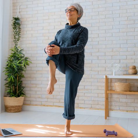 These hip-strengthening exercises for seniors will keep you healthy and mobile for years to come! Strengthen Hips, Best Exercise For Hips, Bikram Yoga Poses, Crescent Lunge, Hip Strengthening Exercises, Hip Flexor Exercises, Bursitis Hip, Exercises For Seniors, Hip Pain Relief