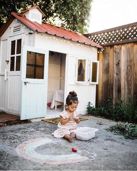 Grandpa could make a play house (@aliceandames) @laurapark3r” Cubby House Ideas, Kids Cubby Houses, Kids Cubbies, Garden Playhouse, Backyard Playhouse, Wendy House, Cubby House, Barn Style Doors, Kids Outdoor Play