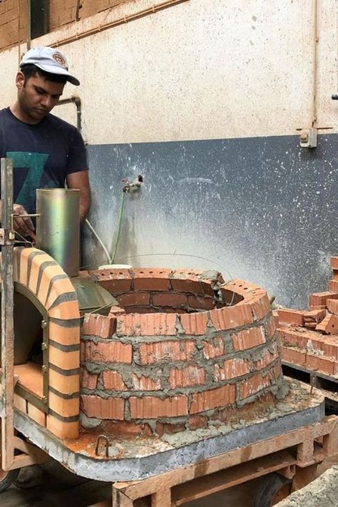 Handmade Brick Pizza Ovens Pizza Oven Outside, Pizza Oven Recipes Wood Fired, Clay Pizza Oven, Diy Coffee Table Plans, Brick Pizza Oven Outdoor, Pizza Oven Outdoor Diy, Oven Diy, Oven Outdoor, Diy Pizza Oven