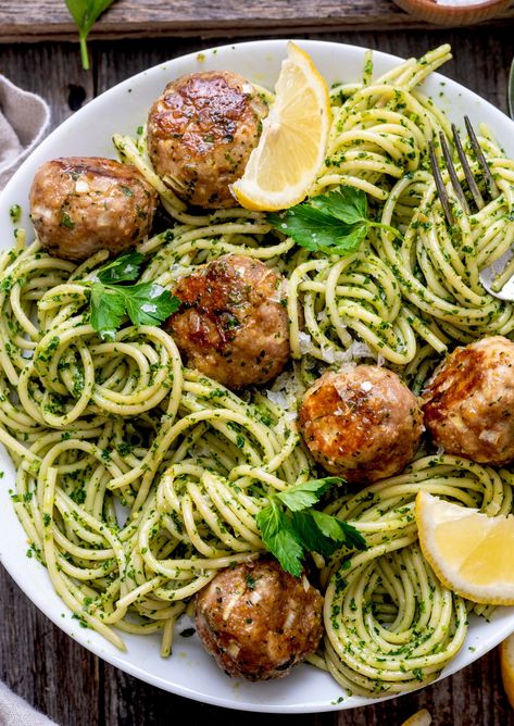 Kale Pesto Pasta with Lemony Meatballs - Wandering Chickpea Healthy Pesto Pasta, Vegan Lentil Burger, Pesto Pasta Dishes, Pesto Meatballs, Kale Pesto Pasta, Healthy Pesto, Baked Meatballs, Kale Pasta, Lentil Burgers