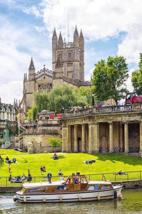 Bath Abbey, Bath Somerset, Bath Uk, England Photography, Bath England, Cotswolds Wedding, Uk Holidays, Cathedral Church, England And Scotland