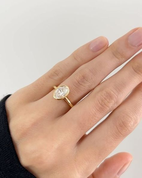 Oval Bezel Engagement Ring, Oval Bezel Ring, Gold Oval Engagement Ring, Enagement Rings, Paper Rings, 1 Carat Engagement Rings, Bezel Set Engagement Ring, Dream Future, Cute Engagement Rings