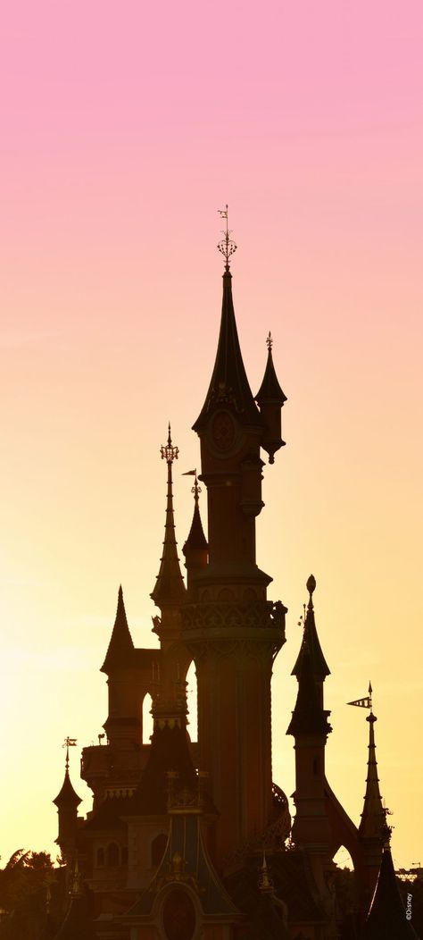 Paris Wallpaper Iphone, Paris Background, Disneyland Paris Castle, Disney Prints, Disney Movies List, Disneyland Attractions, Paris Painting, Disney Paris, Castle Aesthetic