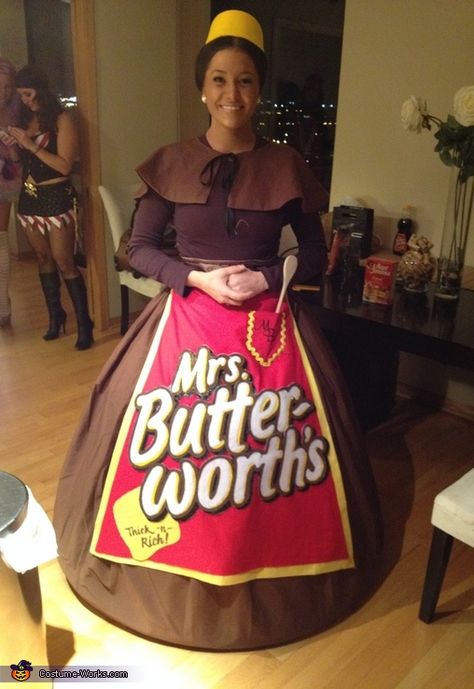 Mrs Butterworth, Costumes For Dogs, Homemade Costume, Cruella Deville, Halloween Costume Idea, Costume Works, Homemade Halloween Costumes, Hallowen Costume, Butterworth