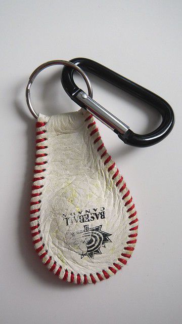 Baseball Keychain – Ali Does It Herself Baseball Shelf, Baseball Keychains, Baseball Project, Softball Ornaments, Baseball Buckets, Softball Crafts, Golf Wall Art, Baseball Crafts, Baseball Decor