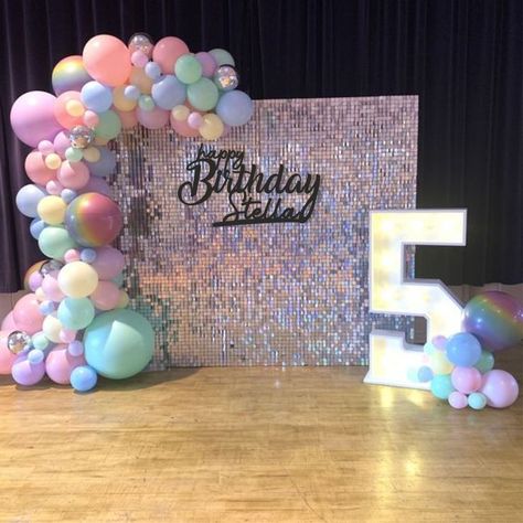 Tinkerbell Party Theme, 1st Birthday Sign, Happy Birthday Yard Signs, Candy Theme Birthday Party, 18th Birthday Party Themes, 1st Birthday Signs, Happy Birthday Sign, Deco Ballon, Birthday Yard Signs