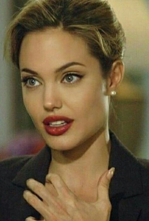 Baddie Icons, In Your Arms, Angelina Jolie, Red Lips, Lips, Red, On Instagram, Instagram