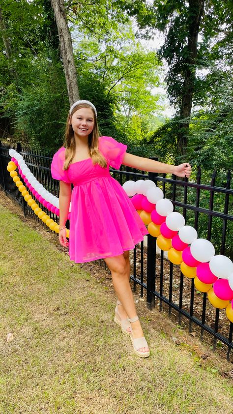 Pink Dress Preppy, 13 Birthday Outfit Ideas Pink, Sweet 16 Outfits Summer, Preppy Birthday Dress, Preppy Pink Dress, 16th Birthday Party Dress, Preppy Dress Outfits, Cute 16th Birthday Outfits, 13th Birthday Dress