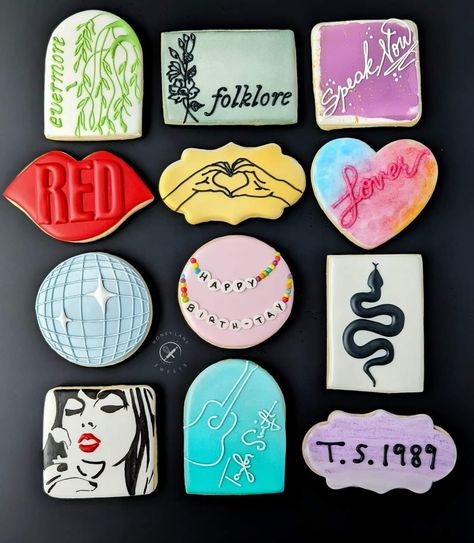 Eras Tour Cookies Decorated, Taylor Swift Album Cookies, Taylor Swift Royal Icing Cookies, Taylor Swift Themed Cookies, Eras Tour Cookies, Taylor Swift Eras Cookies, Taylor Swift Cake Pops, Taylor Swift Cookies Decorated, Taylor Swift Sugar Cookies