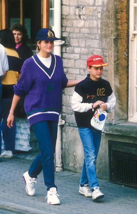 Diana Son, Putri Diana, Diana Williams, Stile Preppy, Princess Diana Fashion, Principe William, Princess Diana Photos, Princess Diana Family, Princess Diana Pictures