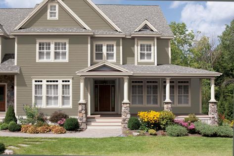 68 Home Exterior Paint Color Ideas & Tips | HGTV Benjamin Moore Wedgewood Gray, Exterior Color Palettes, Behr Exterior Paint, Home Exterior Paint, Exterior Paint Color Schemes, Yellow Front Doors, Exterior Color Palette, Paint Color Ideas, Mediterranean Style Homes