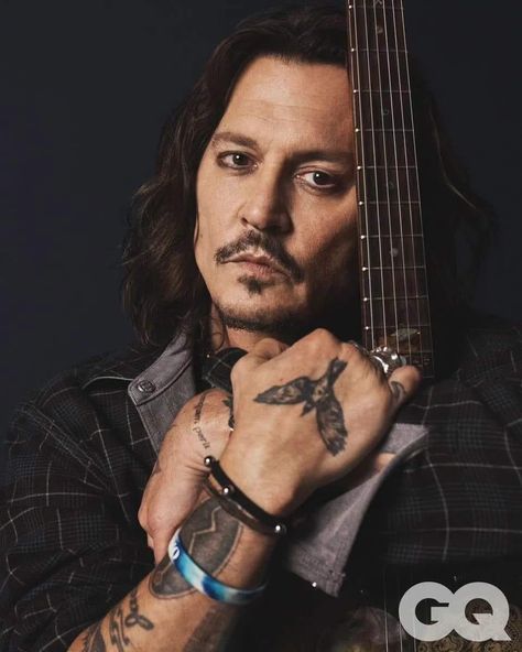 Johnny Depp Wallpaper, Johnny Depp Images, جوني ديب, Johnny Depp Style, Kaptan Jack Sparrow, Fashion Models Men, Johnny Depp Fans, Young Johnny Depp, Johnny Depp Pictures