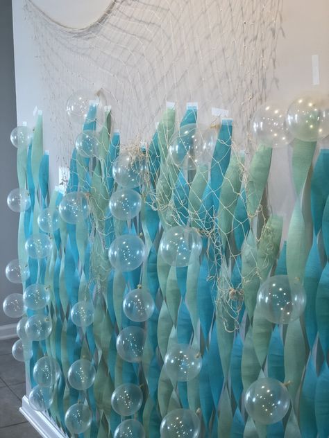 Under The Sea Decorations, Ocean Birthday Party, Deco Ballon, Mermaid Birthday Party Decorations, سبونج بوب, Mermaid Theme Birthday Party, Spongebob Party, Ocean Birthday, Spongebob Birthday