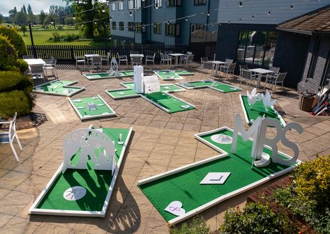 Portable Mini Golf, Giant Yard Games, Mini Putt, Guest Entertainment, Rental Ideas, Golf Wedding, Crazy Golf, Photo Opportunity, Miniature Golf Course