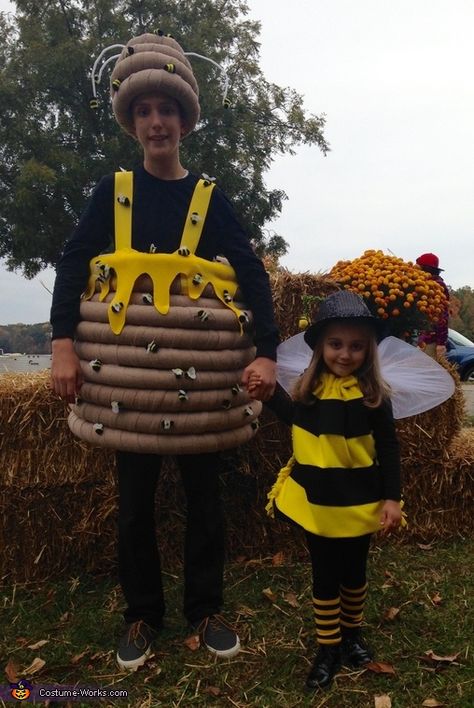 Honey Pot Costume Diy, Bee Hive Costume, Diy Bee Costume, Baby Bee Costume, Diy Bee Hive, Bee Costume Diy, Bee Costumes, Honey Costume, Diy Bee