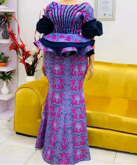 Ankara Clothes, Ankara Skirt And Blouse, Traditional African Clothing, African Fabric Dress, Dress Ankara, Mia Mia, African Print Dress Ankara, African Dresses For Kids, African Styles