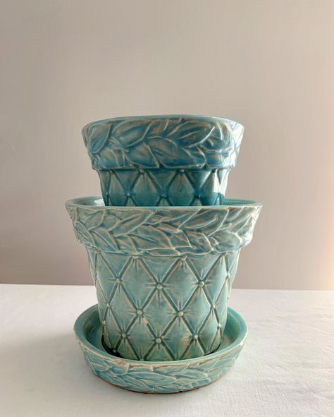 Turquoise Planters, Diamond Quilt Pattern, Pattern Pottery, Mccoy Pottery Vases, Vintage Pottery Planters, Blue Planter, Small Flower Pots, Hull Pottery, Mccoy Pottery