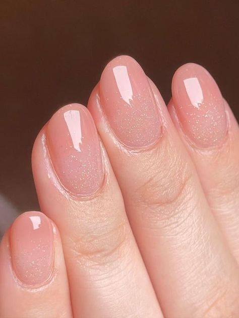 nude glitter jelly nails Wedding Jelly Nails, Milk Jelly Nails, Jelly Dip Nails, How To Do Jelly Nails, Asian Jelly Nails, Gradient Nude Nails, Simple Jelly Nails, Short Nails Jelly Pink, Pink Jelly Nails With Glitter