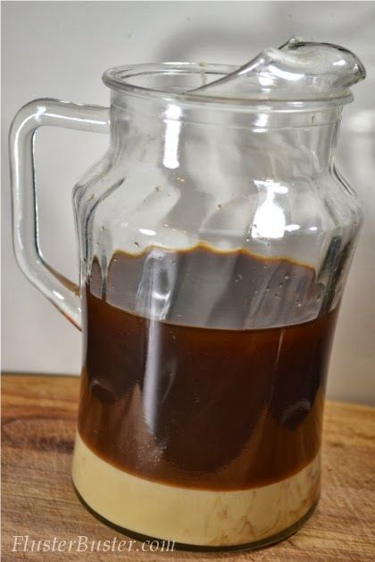 Homemade Iced Coffee Recipe, Mocha Coffee Recipe, Iced Mocha Coffee, Iced Coffee Concentrate, Starbucks Flavors, Mocha Drink, Starbucks Mocha, Homemade Iced Coffee, Healthy Beverages