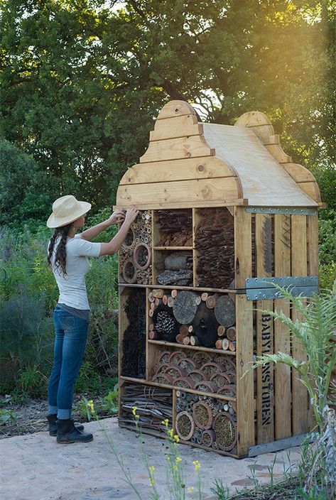 Bee Hotels, Bug House, Trailer Renovation, Outdoor Styling, Bee Houses, Community Gardens, Bee Hotel, Bug Hotel, Insect Hotel