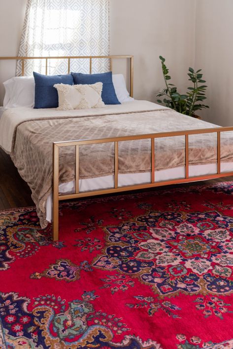 A traditional bedroom with our Tabriz Persian rug will never go out of style! #traditional #persianrug #arearug #bedroomdecor #traditionalbedroom Persian Bedroom Decor, Red Rug Bedroom, Persian Rug Bedroom, Persian Decor, Rugs Uk, Bedroom Red, Home Decor Crate, Traditional Bedroom, Beauty Sleep