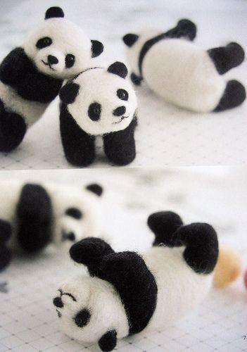 9784529048460 small world trip-encircled by felted wool--japanese craft book | Flickr - Photo Sharing! Tovad Ull, Animals Food, Miniature Scenes, Panda Bears, Needle Felting Tutorials, Mini Flags, Japanese Craft, Needle Felting Projects, Felting Tutorials