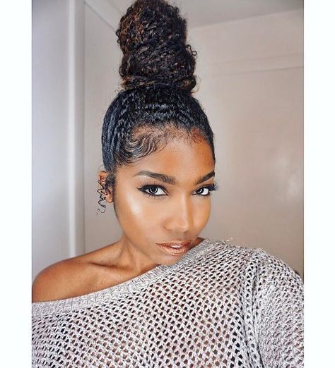 Two Styles! - How To Create A Sexy Top Knot Bun And An Illusion Side Ponytail - Emily CottonTop Afro Hair Bun, Natural Bun Hairstyles, Afro Bun, Black Hair Bun, Top Knot Bun, Natural Hair Bun Styles, Curls For The Girls, Knot Bun, Side Ponytail