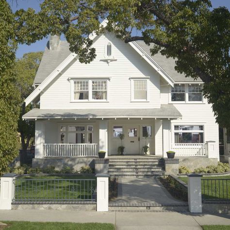 75 Craftsman White Exterior Home Ideas You'll Love - September, 2022 | Houzz White Craftsman House Exterior, Craftsman House Colors Exterior, White Craftsman Exterior, White Bungalow Exterior, Exterior Trim Ideas, White Craftsman House, 1920s Craftsman Bungalow Exterior, Bungalow House Exterior, Craftsman House Colors