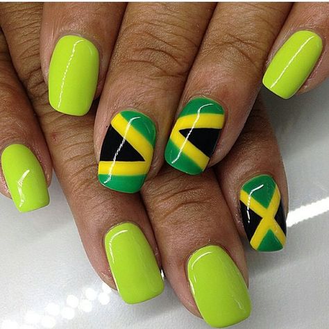 Rep Jamaica ! How yuh mean! #Jamaica #Nailstech #Beauty #Islandting #proudjamaicans @sashaniegraynails Jamaican Trip, Jamaica Nails, Rasta Nails, Vacation Nail Designs, Flag Nails, American Nails, Best Nail Polish, Vacation Nails, Diy Nail Designs