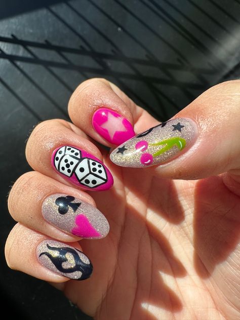 Dolly Parton Inspired Nails, Traditional Tattoo Nail Art, Nail Colors Trending Now, Vegas Theme Nails, Pink Pony Club Nails, Vegas Nails Design, Vegas Nail Ideas, Vegas Themed Nails, Colorado Nails