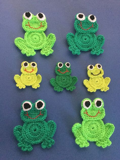 Ravelry: Frog by Kerri Brown Appliques Au Crochet, Crochet Applique Patterns Free, Crochet Frog, Haken Baby, Crochet Teddy, Applique Pattern, Crochet Motifs, Crochet Applique, Applique Patterns