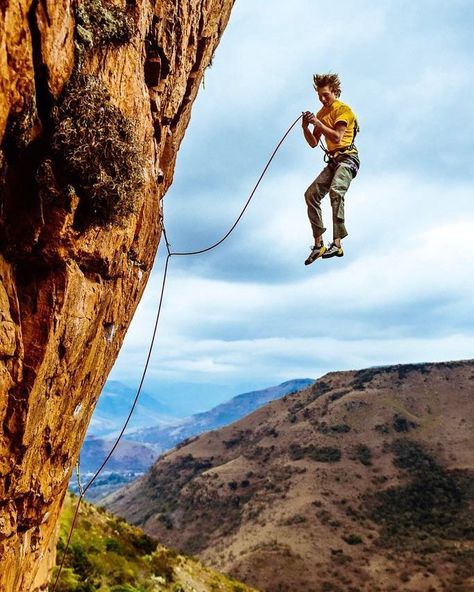 6,278 Likes, 31 Comments - Alexander Megos (@alexandermegos) on Instagram: “Taking a victory whip on my first day here in #waterfallboven after clipping (and unclipping) the…” Climbing Tattoo, Rock Climbing Photography, Rock Climbing Outfit, Climbing Outfits, Trad Climbing, Sport Climbing, Climbing Gear, Rock Climbers, Ice Climbing