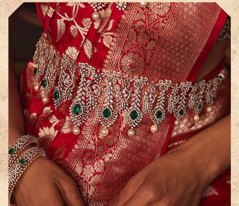 Jada Designs, Benaras Sarees, Diamond Vaddanam, Marriage Jewellery, Vaddanam Designs, Diamond Belt, Diamond Necklace Indian, Bridal Jewelry Sets Brides, Bride Hairstyle