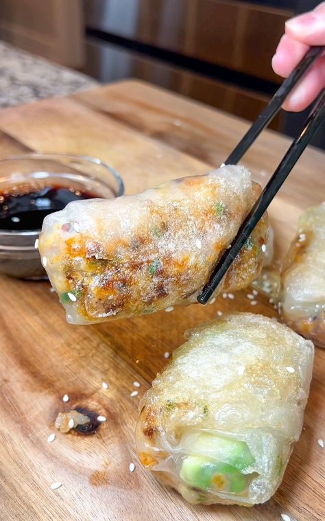 Chili Oil Shrimp wrapped in Crispy Rice Paper Rice Paper Recipes Crispy, Shrimp Rice Paper Rolls Fried, Spring Roll Paper Recipes, Rice Paper Rolls Shrimp, Rice Paper Recipes Shrimp, Rice Wrapper Spring Rolls, Rice Paper Shrimp Rolls, Fried Rice Paper Recipes, Fried Spring Rolls Rice Paper