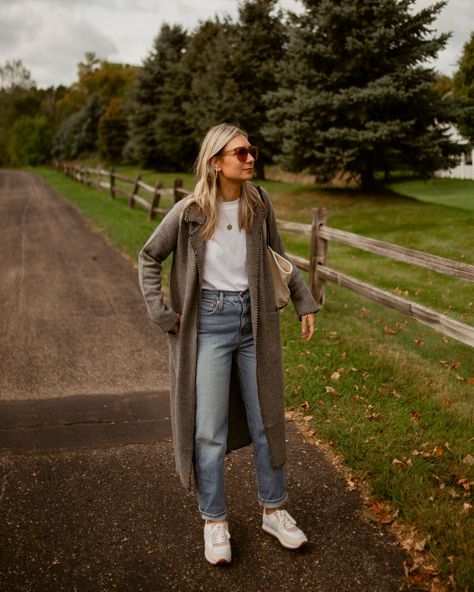 Modest Mom Outfits, Busy Mom Outfits, Mom Style Winter, Comfy Mom Outfits, Summer Mom Outfits, Chic Mom Outfits, Mom Outfits Winter, Mom Style Fall, Comfy Chic Outfits