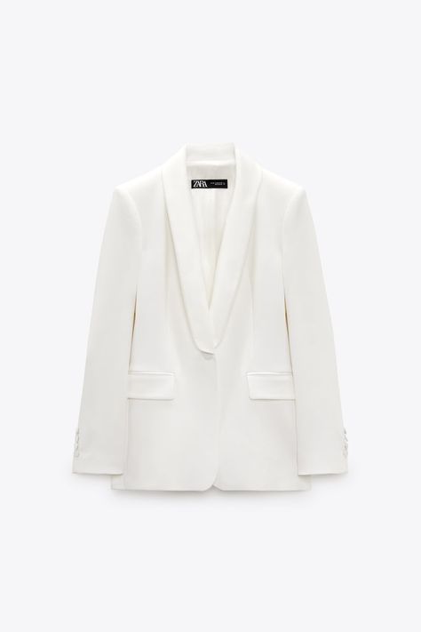 White Blazer Women, Outfit Mit Blazer, Oyster White, Fashion Top Outfits, Satin Blazer, Zara Outfit, Tuxedo Blazer, Zara Blazer, Lapel Blazer