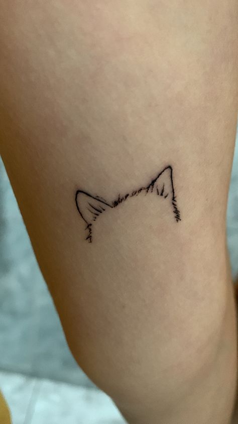 Behind The Ear Cat Tattoo Ideas, Cat Dedication Tattoo, Tattoos To Remember Your Cat, Cat In Heaven Tattoo, Cat Tattoos Memorial, Pet Tattoos Cat, Cat Angel Tattoo, Angel Cat Tattoo, Muffin Tattoo