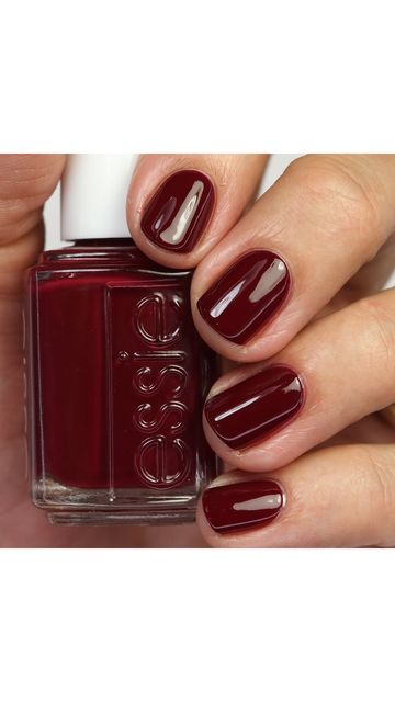 Essie Wrapped In Luxury, Maroon Nail Polish, Oxblood Nails, Cranberry Nails, Essie Nail Colors, Fall Nail Polish, Wine Nails, Nail Polish Colors Fall, Maroon Nails