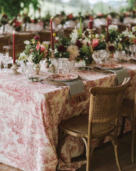 Tuscan Wedding, Table Set Up, Welcome To The Party, Wedding Table Settings, Wedding Napkins, Wedding Weekend, R C, Wedding Shoot, The Scene