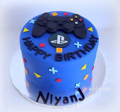 Video Gamer Cake, Playstation Theme Cake, Ps4 Cake Ideas, Cake Gamer Birthday, Playstation Birthday Cake, Playstation Cake Ideas, Video Game Birthday Party Cake, Gaming Theme Cake, Gamer Cake Ideas