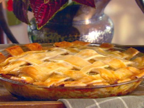 Gobbler Cobbler Pie Gobbler Cobbler, Tomato Cobbler, Creamed Turkey, Cobbler Recipe, Leftover Turkey, Cooking Turkey, Looks Yummy, Deep Dish, Pie Recipe