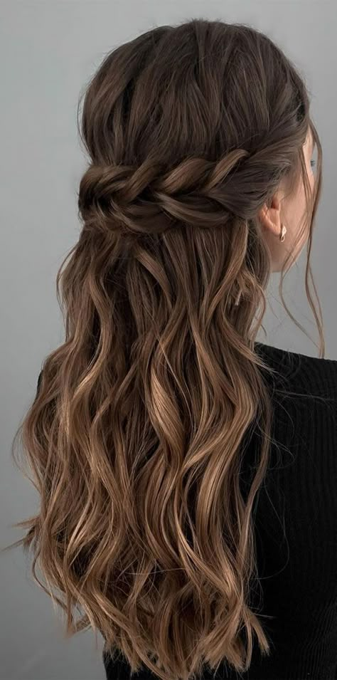 Half Up Half Down Hairstyles For Any Occasion : Simple, texture & loose half up Bridemaids Hairstyles, Cute Prom Hairstyles, Simple Prom Hair, Bridesmaid Hair Makeup, Ball Hairstyles, Loose Hair, Half Up Half Down Hairstyles, Prom Hairstyles For Long Hair, Wedding Hair Down