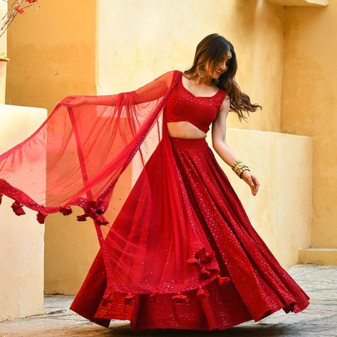 The Lehenga Edit: Celebrity-Inspired Styles For Your Next Event - ShaadiWish Red Dress For Wedding Bridesmaid, Bunaai Lehenga, Red Lehanga Outfits Simple, Red Choli Lengha, Red Chikankari Lehenga, Half Sleeve Lehenga, Red Crop Top Lehenga, Red Lehenga Party Wear, Maroon Colour Lehenga